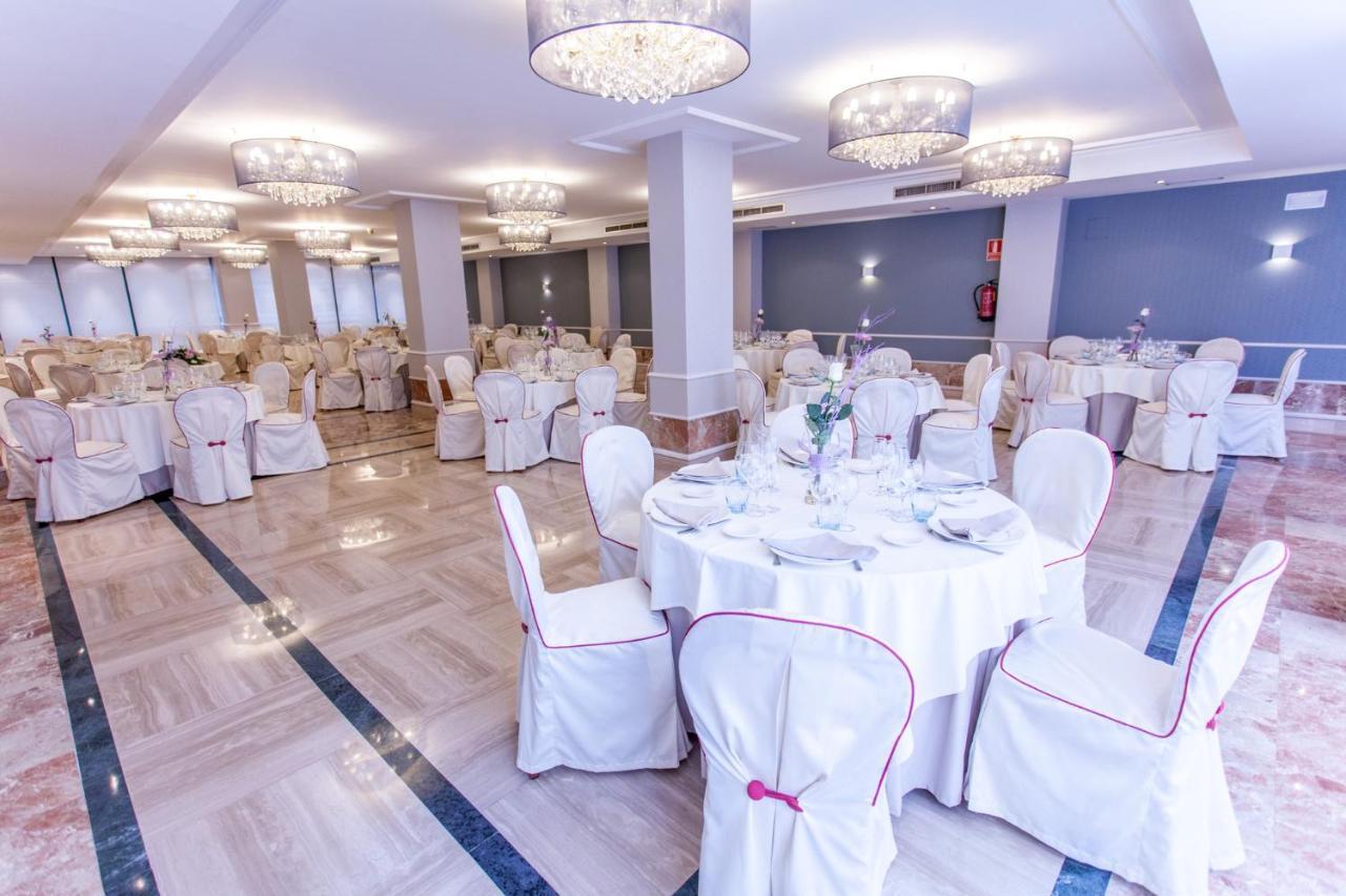 Hotel Madrid Leganes Affiliated By Melia Bagian luar foto